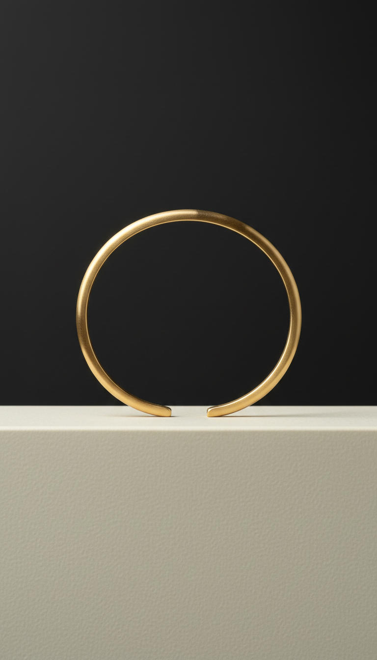 Bracciale rigido in oro satinato